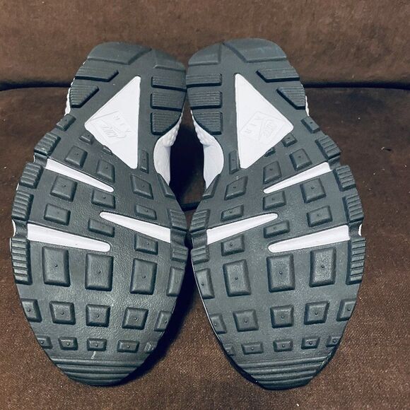 RARE LTD ED NIKE TedX PDX Promo Rainbow 🌈 PRIDE Mens 8  US Womens 9.5 US unisex - Picture 13 of 16